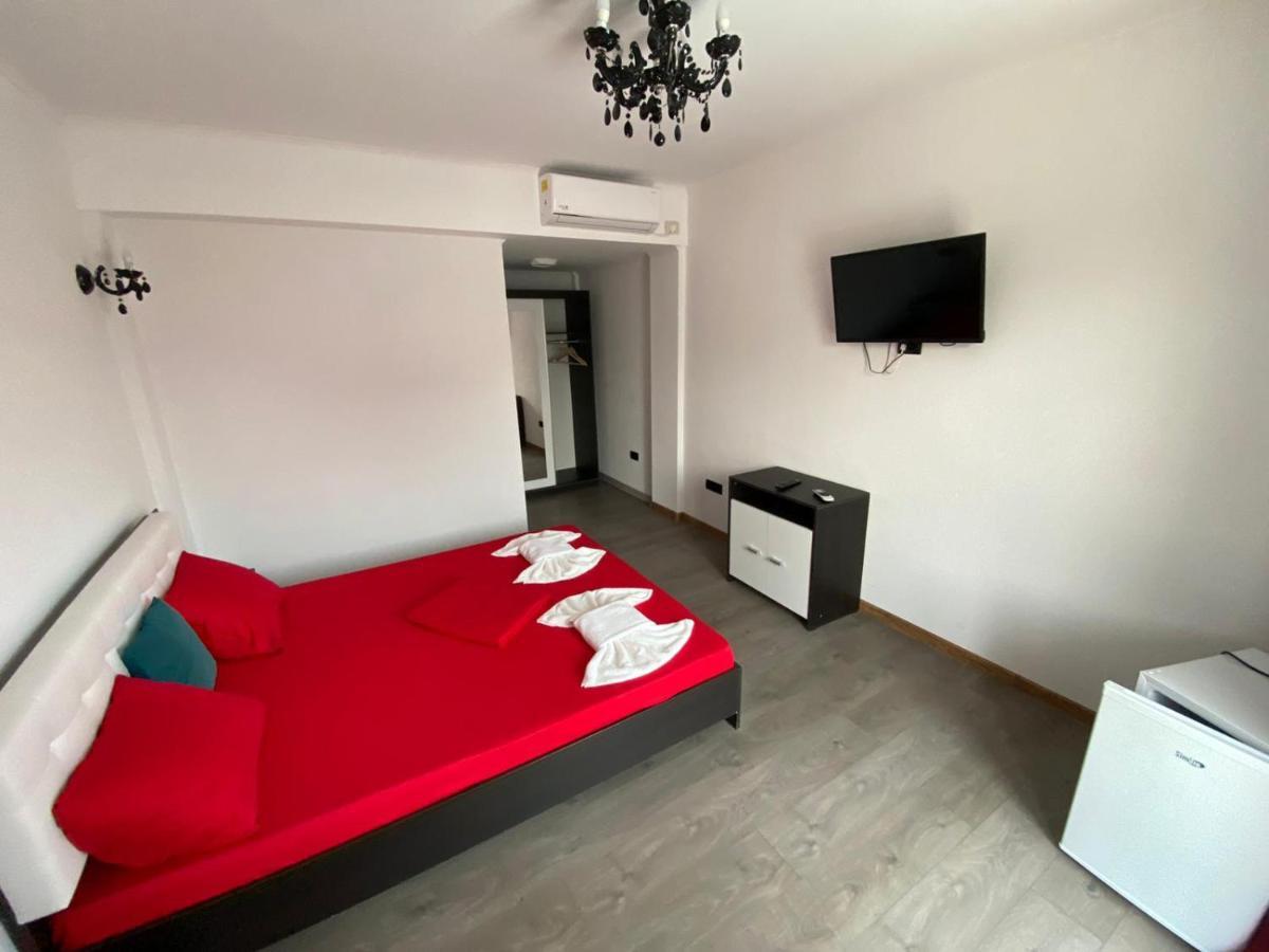 Cool Breeze - Mamaia Nord Hotel Năvodari Екстериор снимка