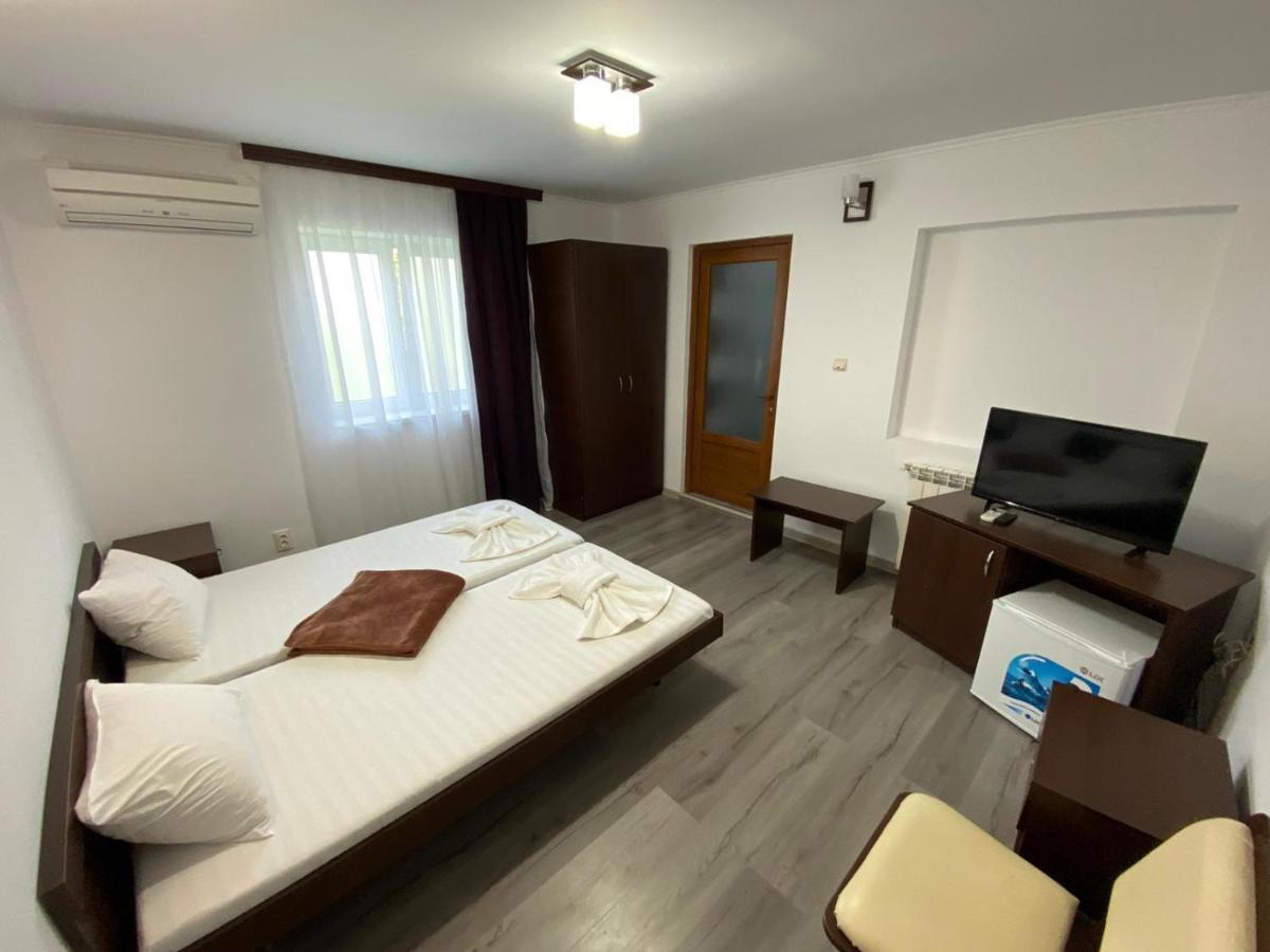 Cool Breeze - Mamaia Nord Hotel Năvodari Екстериор снимка