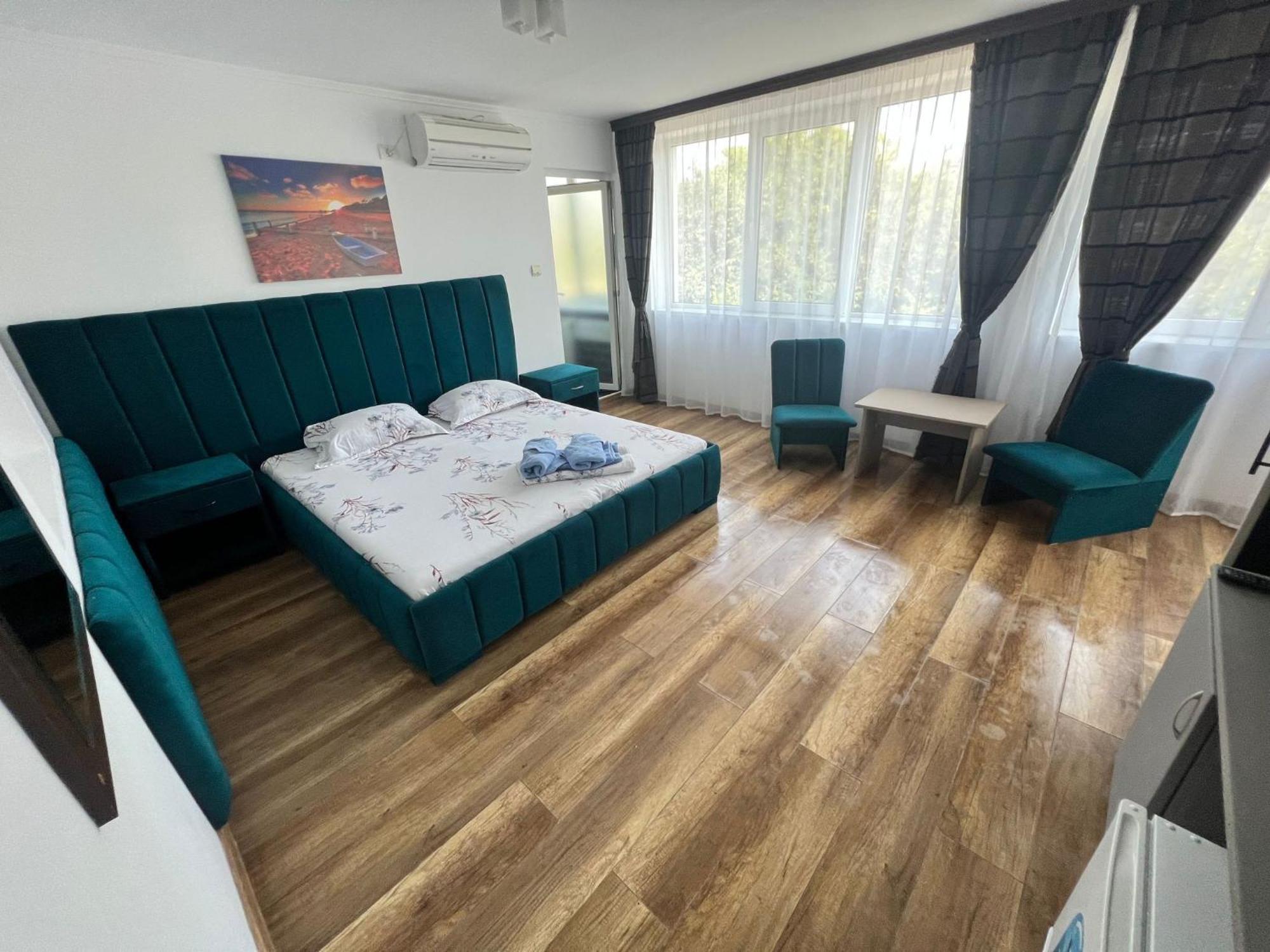 Cool Breeze - Mamaia Nord Hotel Năvodari Екстериор снимка