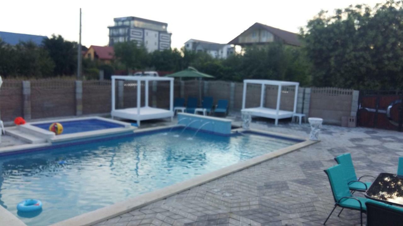 Cool Breeze - Mamaia Nord Hotel Năvodari Екстериор снимка