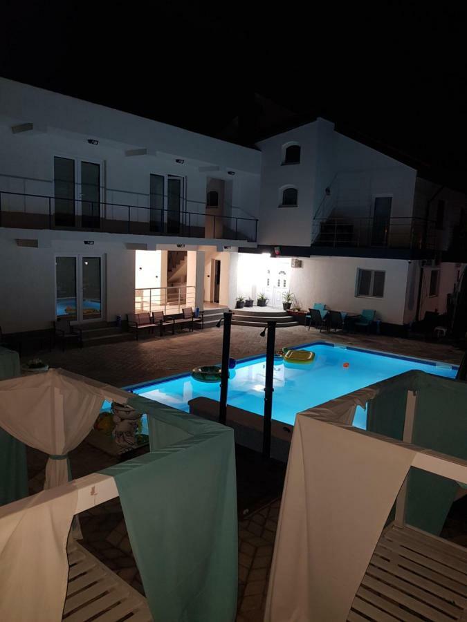 Cool Breeze - Mamaia Nord Hotel Năvodari Екстериор снимка